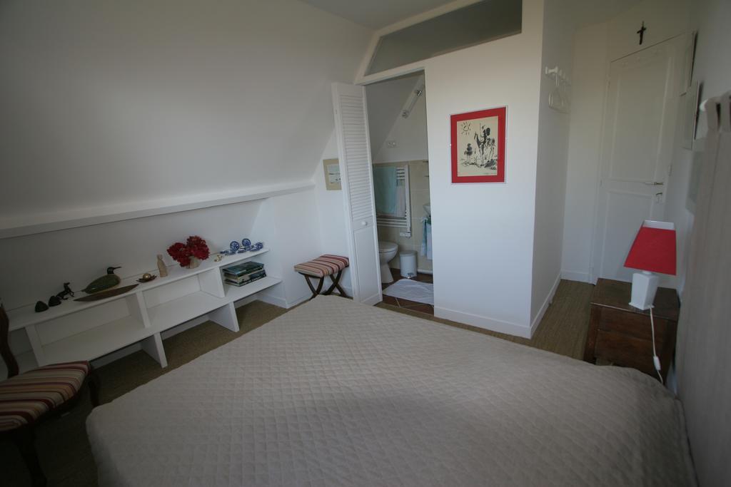 Chambre D'Hotes Les Champarts Tourville-la-Chapelle Номер фото