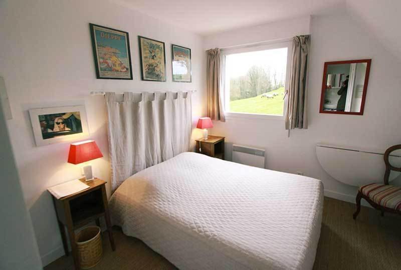 Chambre D'Hotes Les Champarts Tourville-la-Chapelle Номер фото
